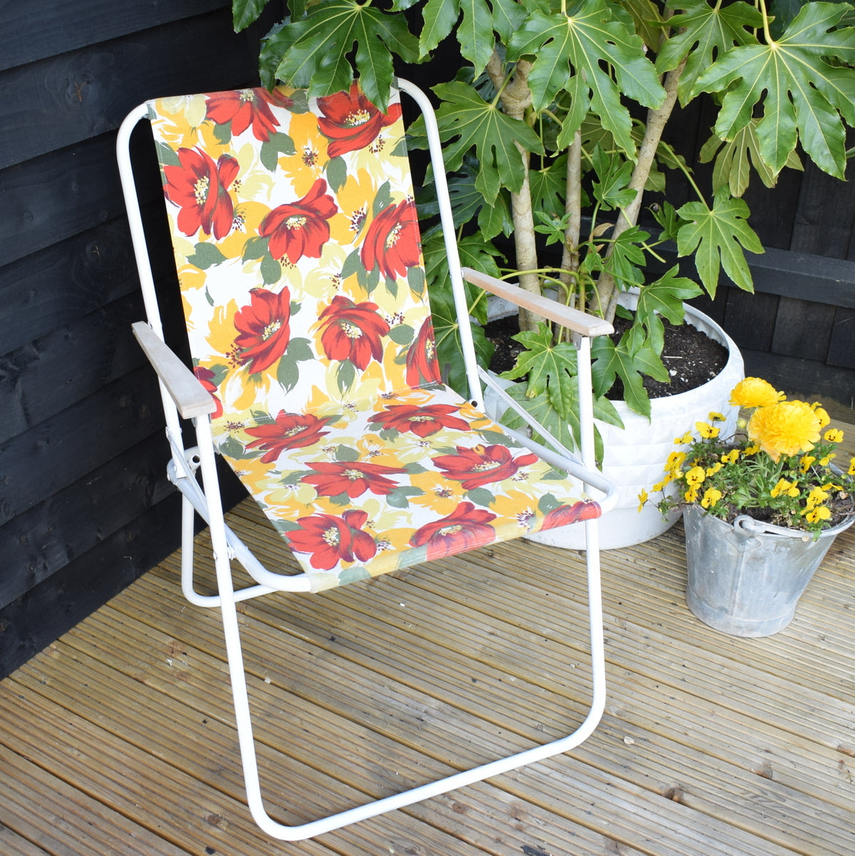 Vintage 1960s Folding Garden Chair - Flower Power - Red & Orange