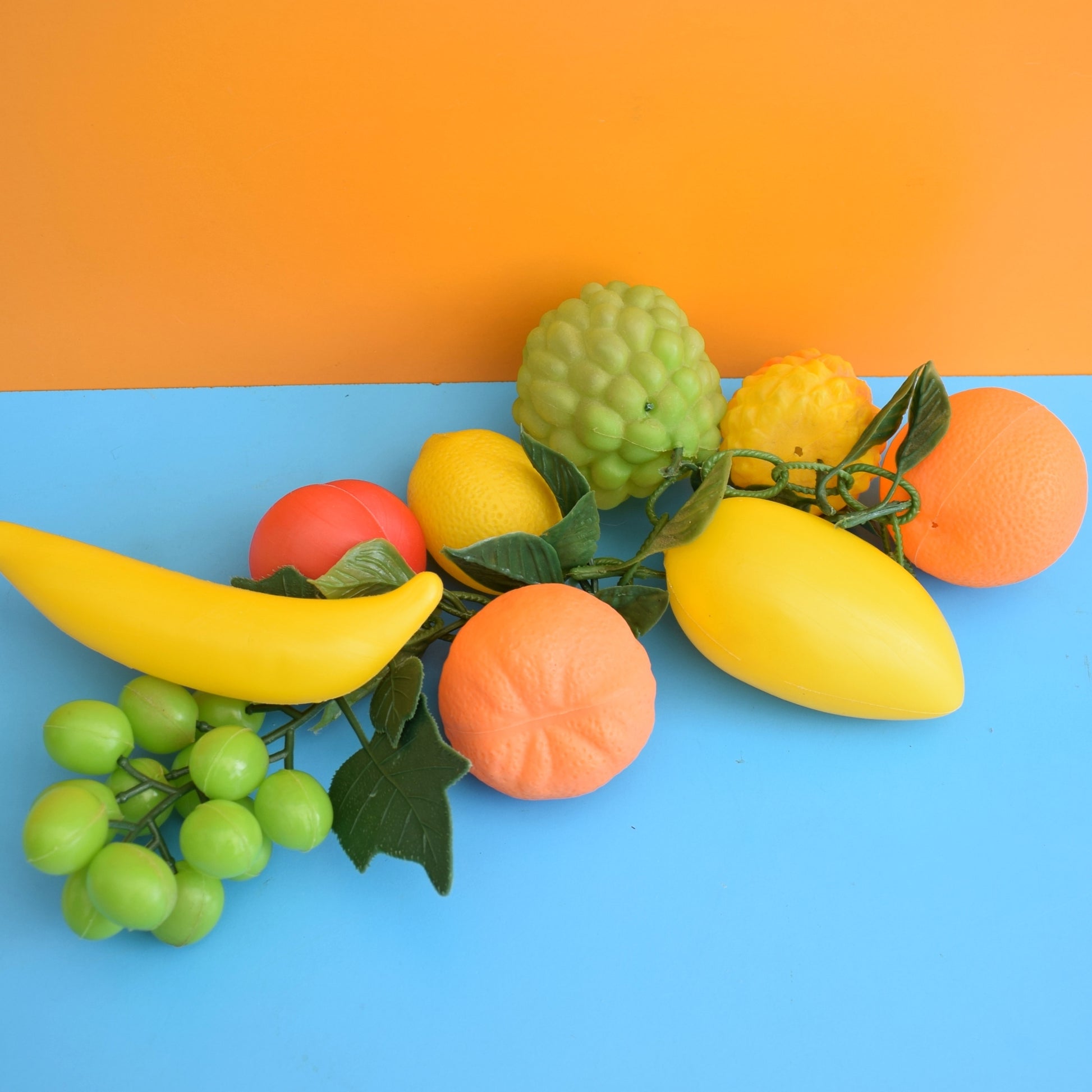 Vintage 1960s Plastic Fruit Strings - Oranges / Fruit Salad by Pineapple Retro