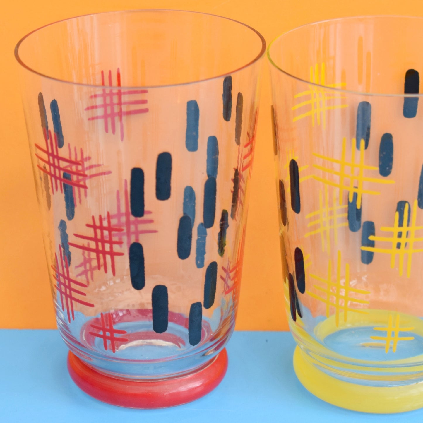Vintage 1950s Atomic Space Age Drinking Glasses / Jug by Vintage