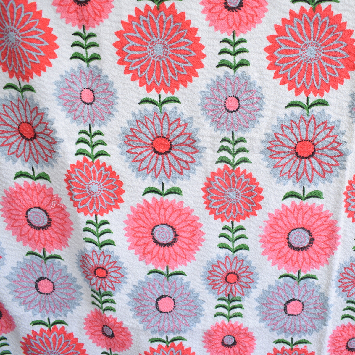 Vintage 1960s Towelling Fabric - Pink Flower Power Or Monochrome