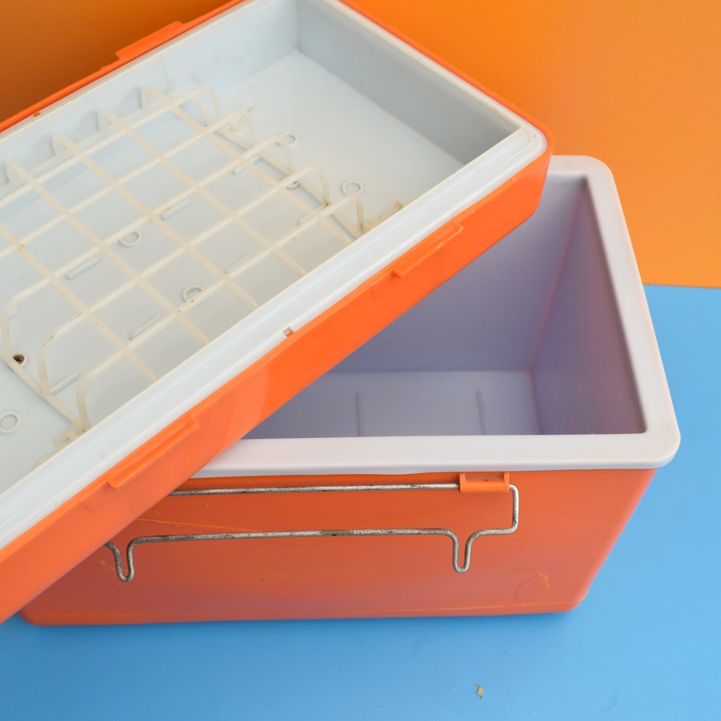 Vintage 1960s Plastic Hard Cool box - Orange