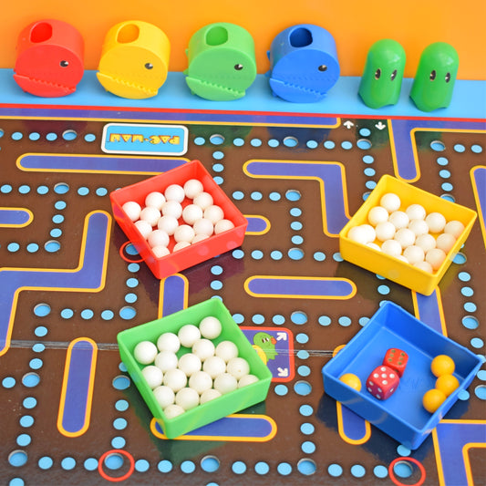 Vintage 1970s Pac Man Game - Great Graphics by Pineapple Retro