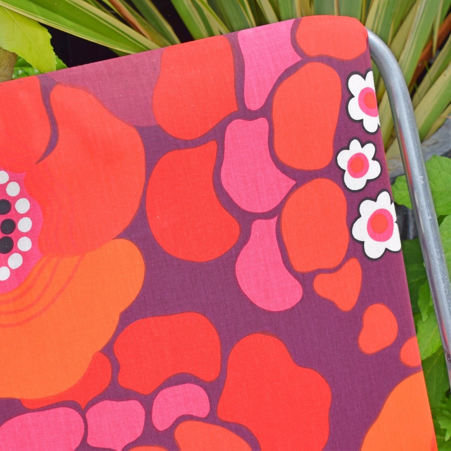 Vintage 1960s Folding, Padded Garden Chair - Flower Power - Pink