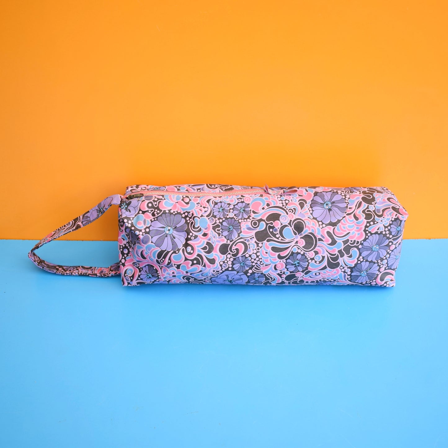 Vintage 1960s Vinyl Knitting Bag / Storage