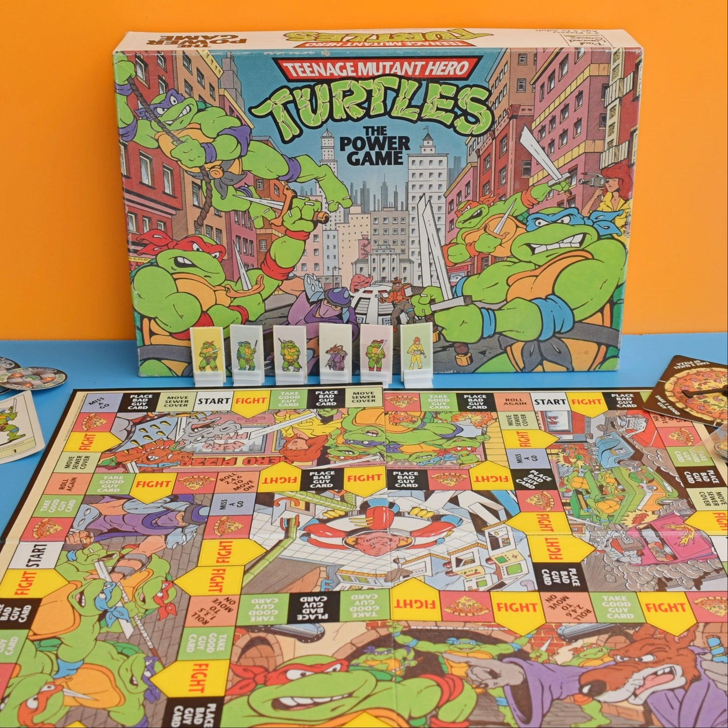 Vintage 1990s Teenage Mutant Turtle Game