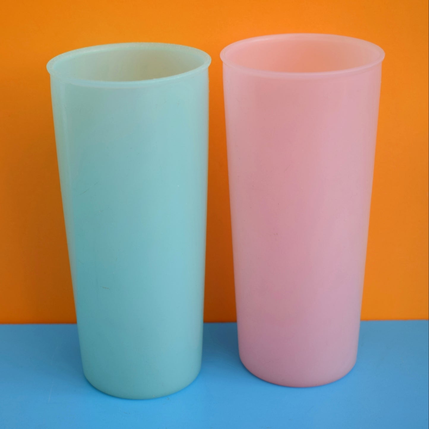 Vintage 1960s Plastic Tupperware / Similar - Pastel Shades