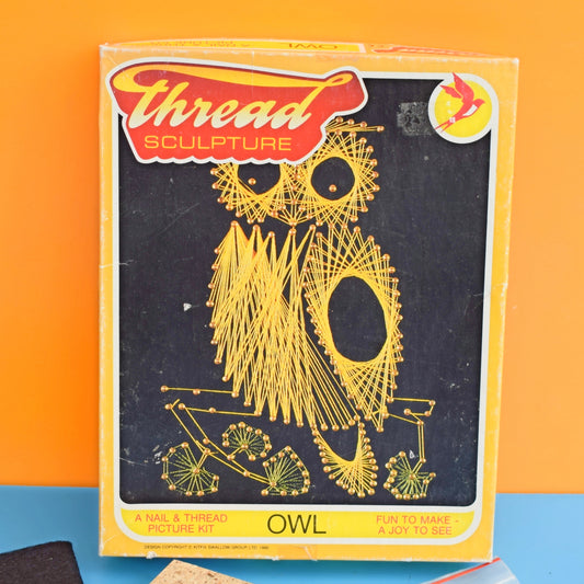 Vintage 1990s Small String & Pin Picture Kit - Owl by Vintage