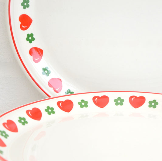 6 Vintage 1970s Barratts China Hearts & Flowers Small Dinner Plates, Red & Green