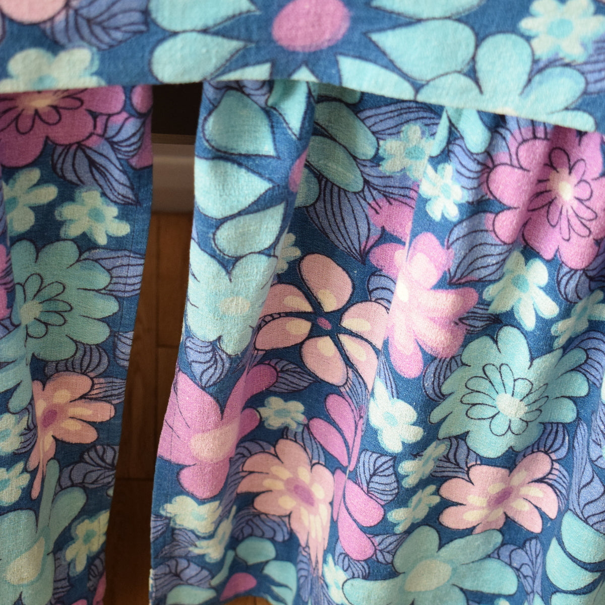 Vintage 1960s Flower Power Kidney Shaped Dressing Table - Purple & Blue