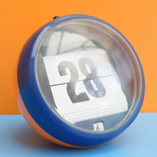 Vintage 1970s Flip Over Plastic Ball Calendar by Vintage