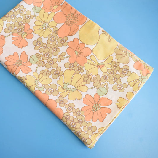 Vintage 1960s Pillow Case - Flower Power - Peach / Yellow