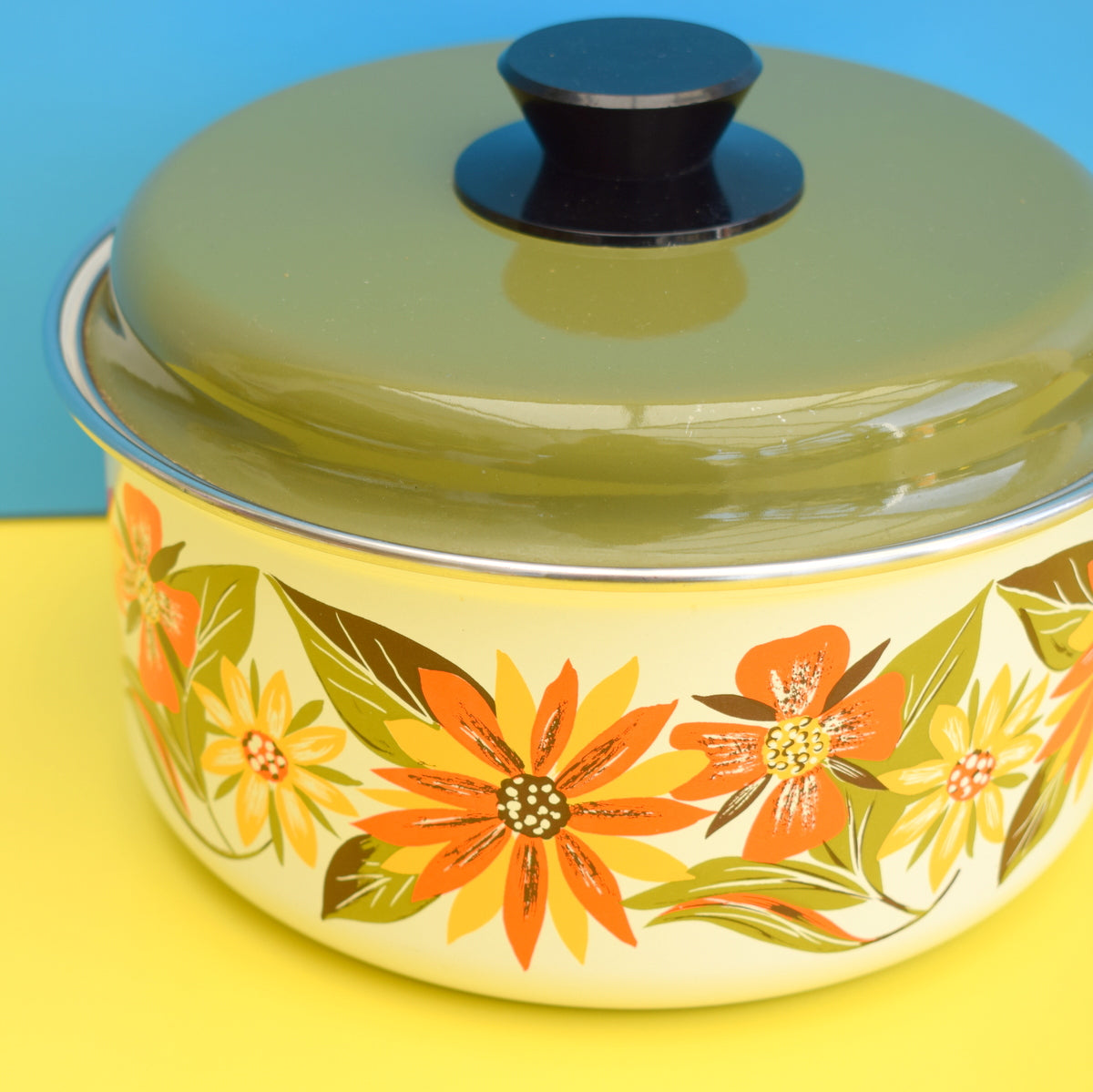 Vintage 1960s Enamel Sauce Pans - Orange & Green Flower Power
