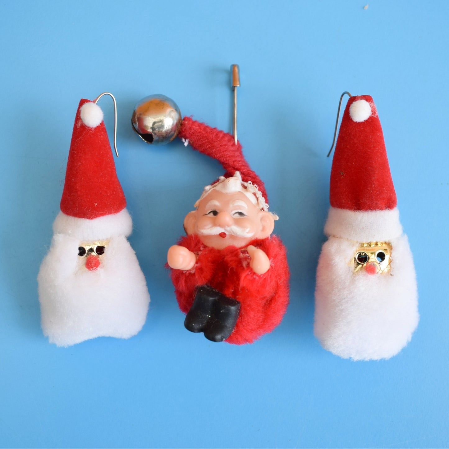 Vintage 1970s Kitsch Christmas Earrings/ Brooch - Santa