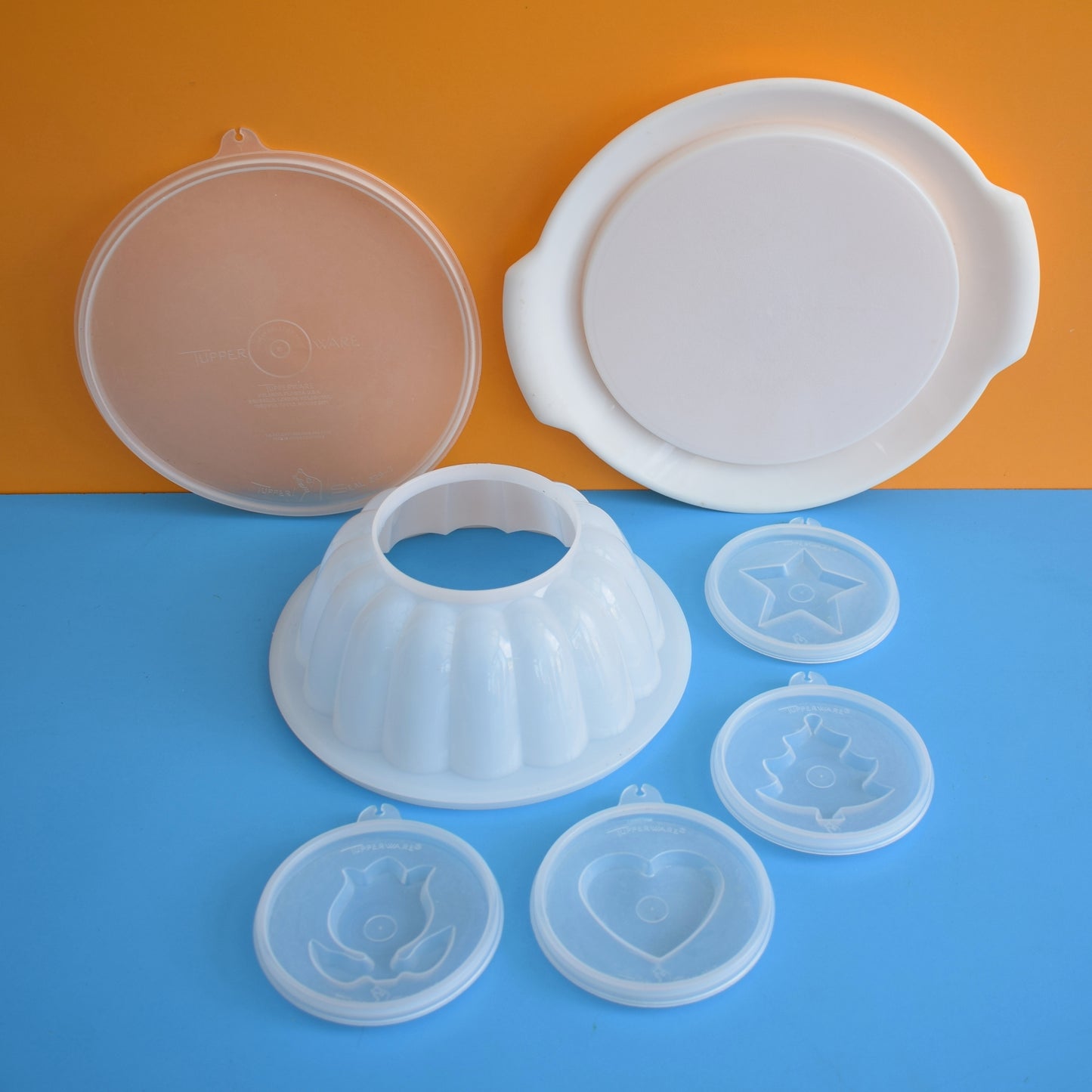 Vintage 1970s Tupperware Jelly Mould Set