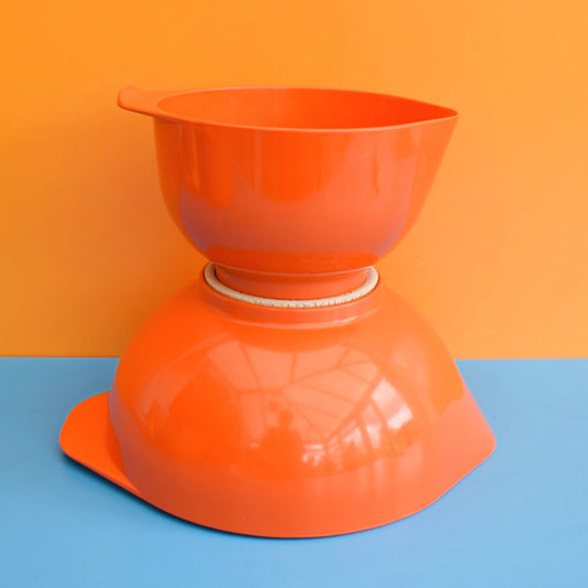 Vintage 1970s Plastic Mixing Bowls - Addis / Rosti by Pineapple Retro