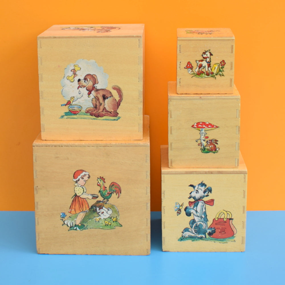 Vintage 1950s Wooden  Nesting / Stacking Boxes - Toadstools
