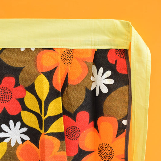 Vintage 1960s Flower Power Half Apron / Oven Glove Set - Orange