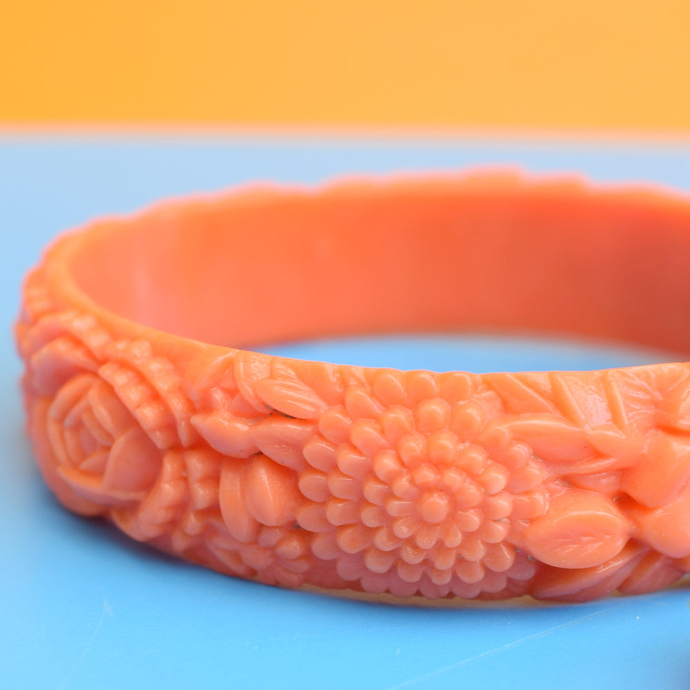 Vintage 1950s Celluloid Jewellery - Bangle, Buckle / Hair Clip