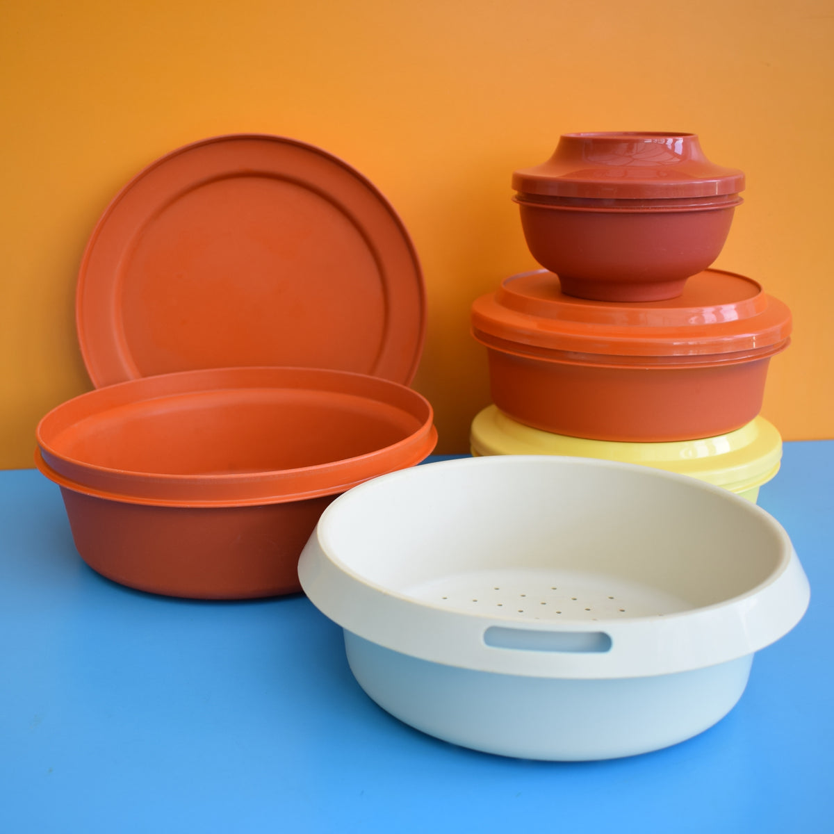 Vintage 1970s Tupperware Selection - Orange & Yellow – Pineapple Retro