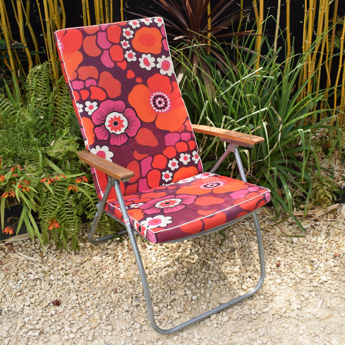 Vintage 1960s Reclining Garden Chair - Pink/Red