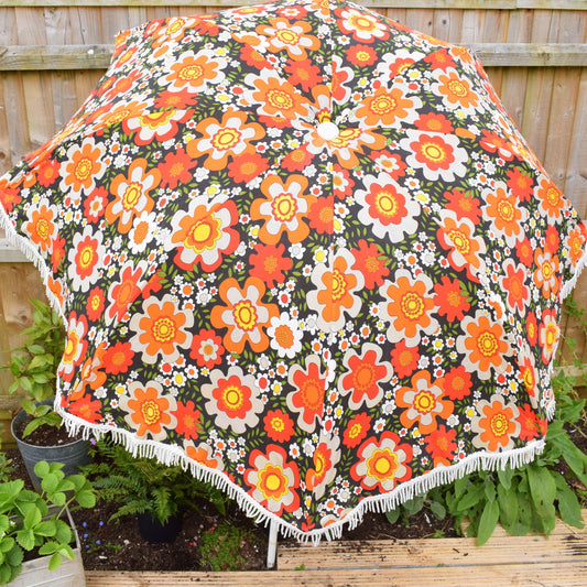 Vintage 1960s Large Folding Garden Parasol - Flower Power - Orange & Brown With Fringe