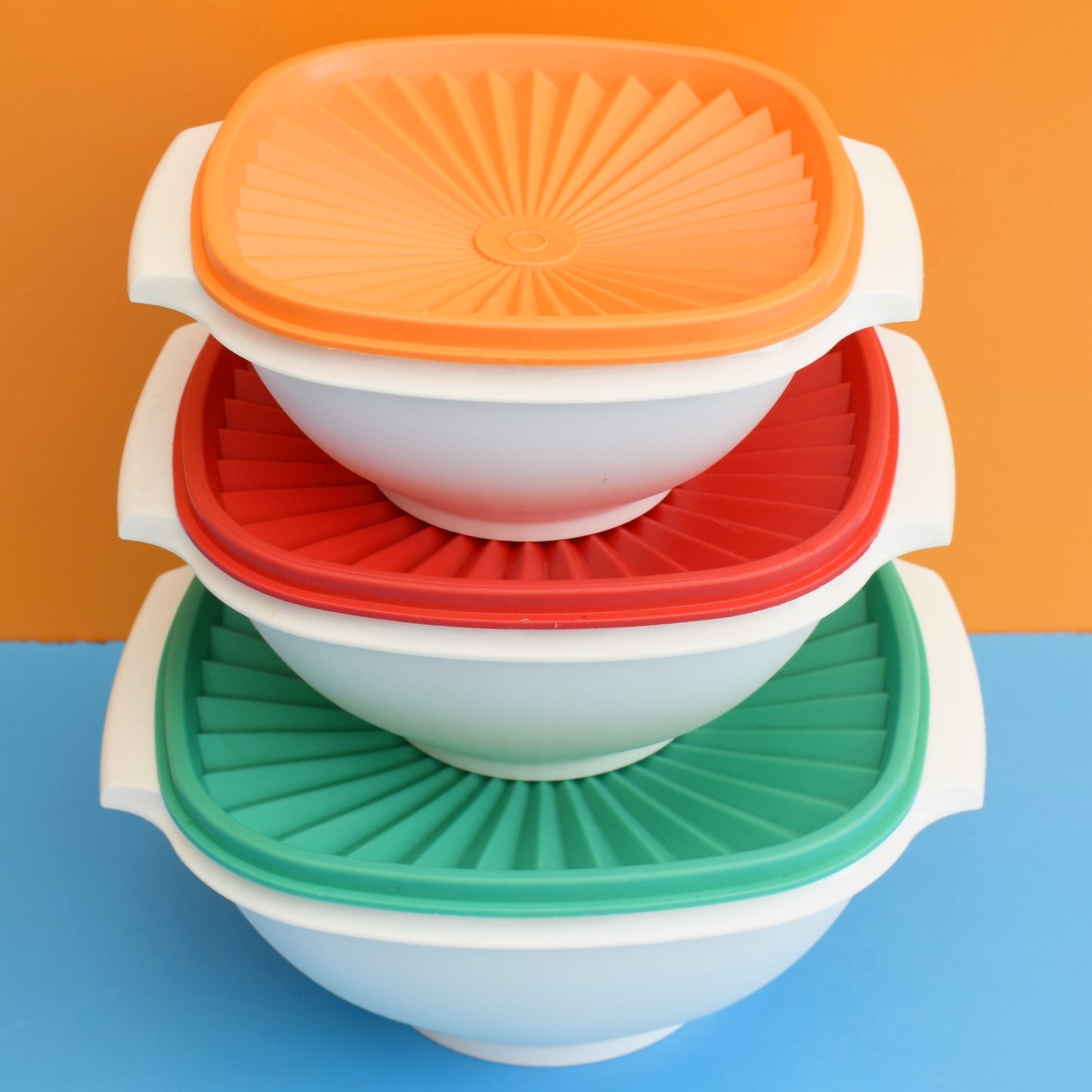 Vintage 1970s Tupperware Fan Top Tubs