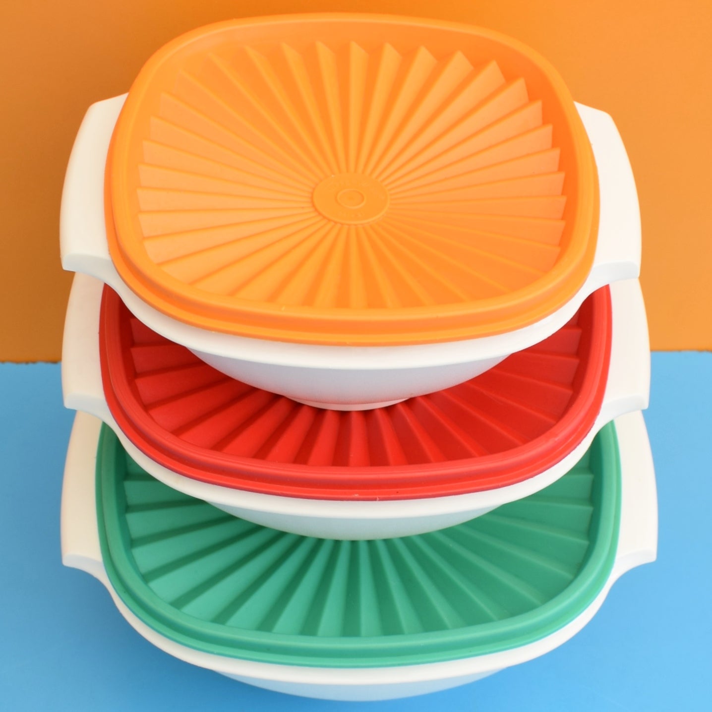 Vintage 1970s Tupperware Fan Top Tubs