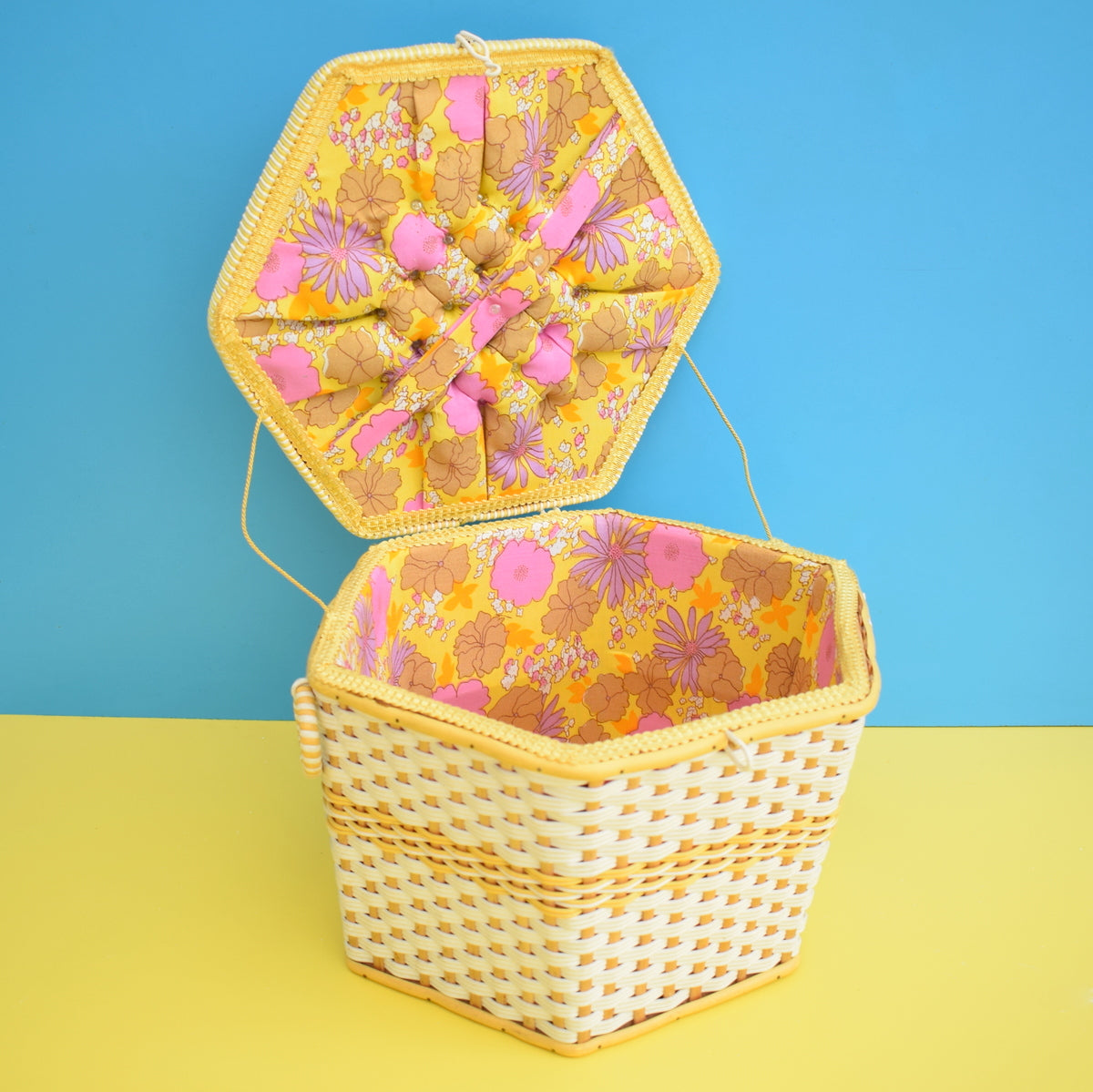 Vintage 1960s Sewing / Hobby Box - Yellow & White Woven With Flower Power