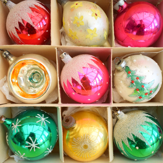 Vintage 1960s Glass Christmas Baubles - 12 Medium . by Pineapple Retro