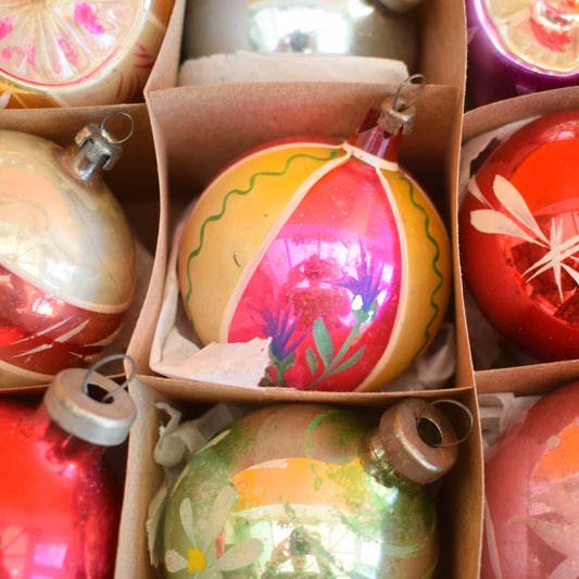 Vintage 1960s Glass Christmas Baubles - 12 Medium - Concave by Pineapple Retro