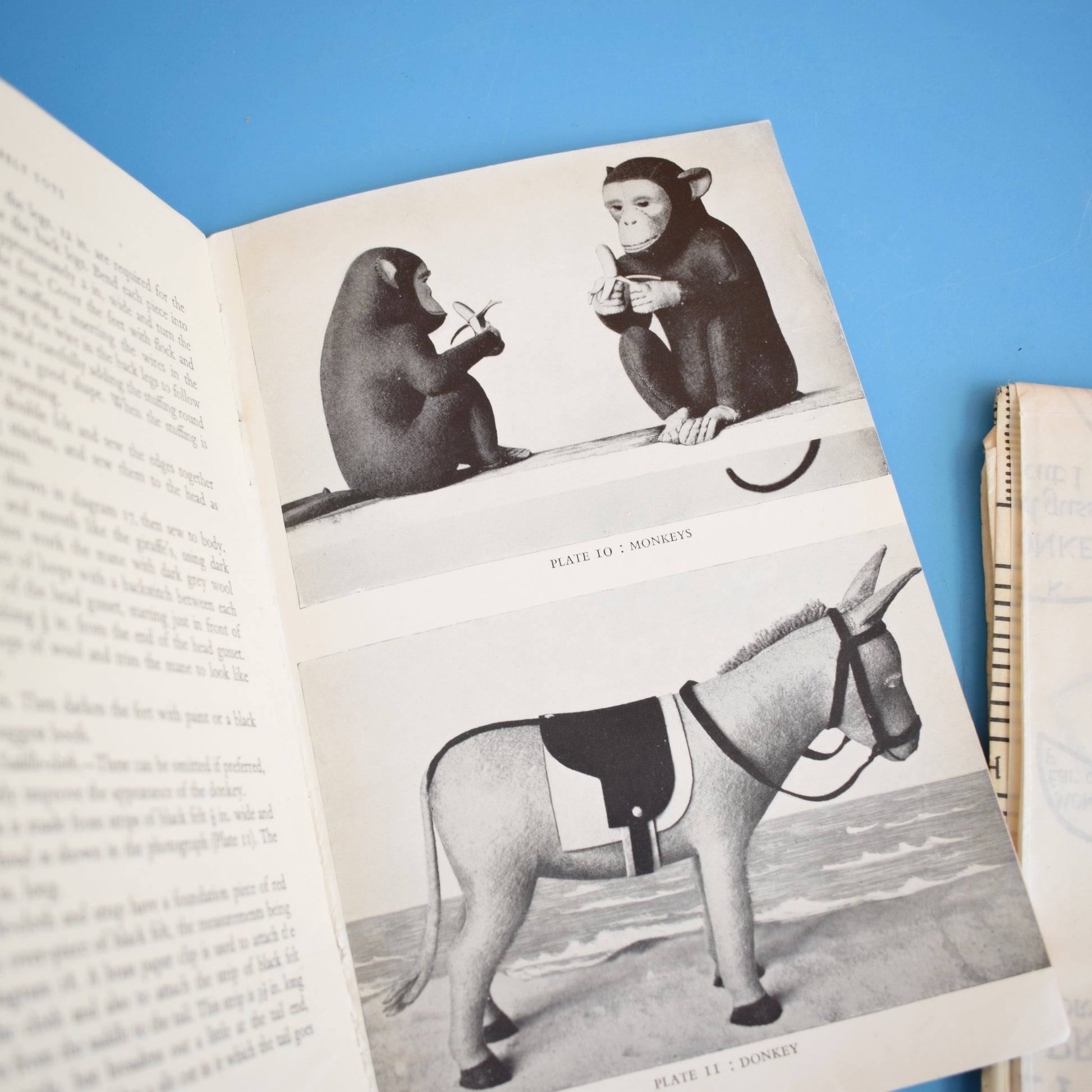 Vintage 1950s Craft Book - Felt Toys by Pineapple Retro