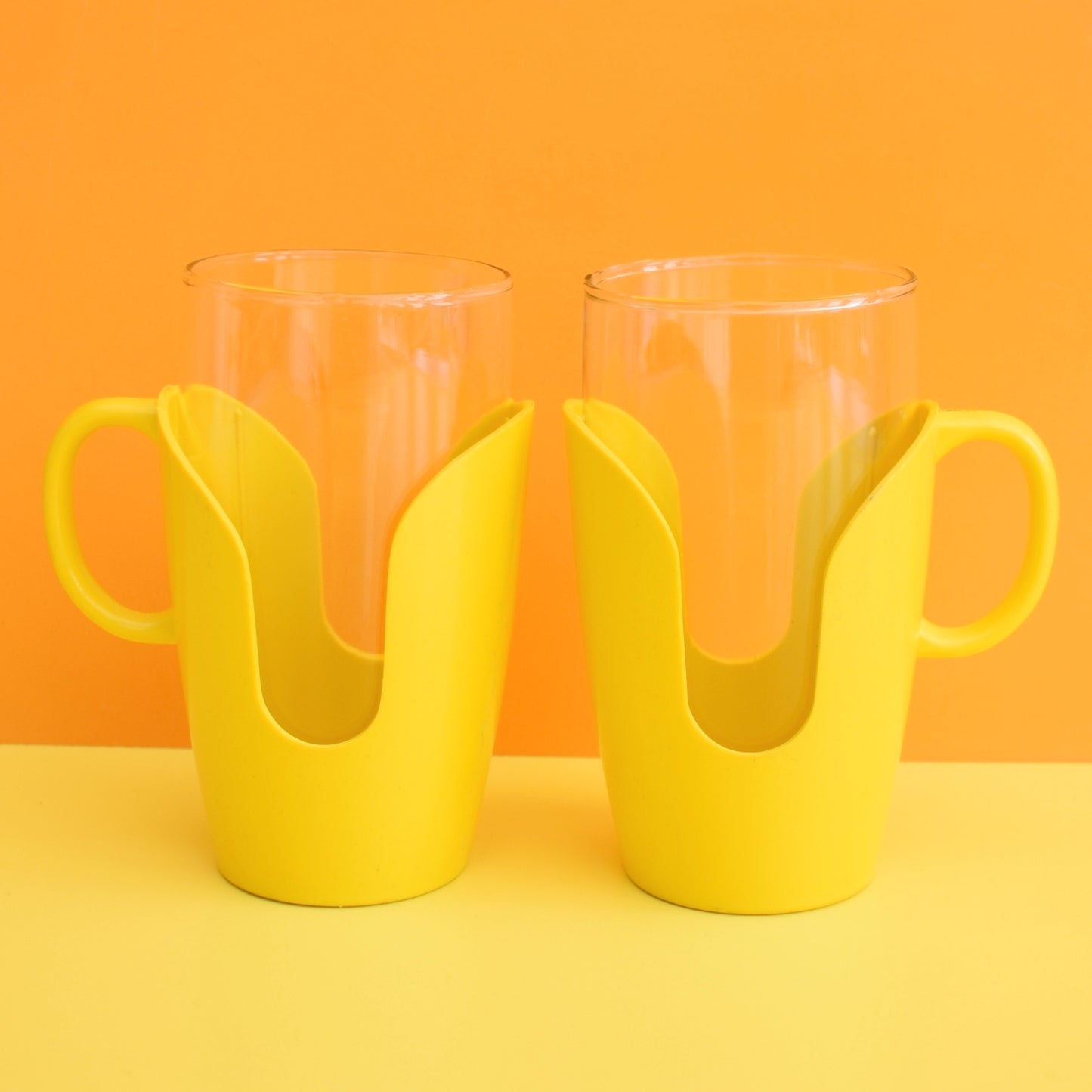 Vintage 1960s Drink-Up Glass Mugs x2 - Yellow