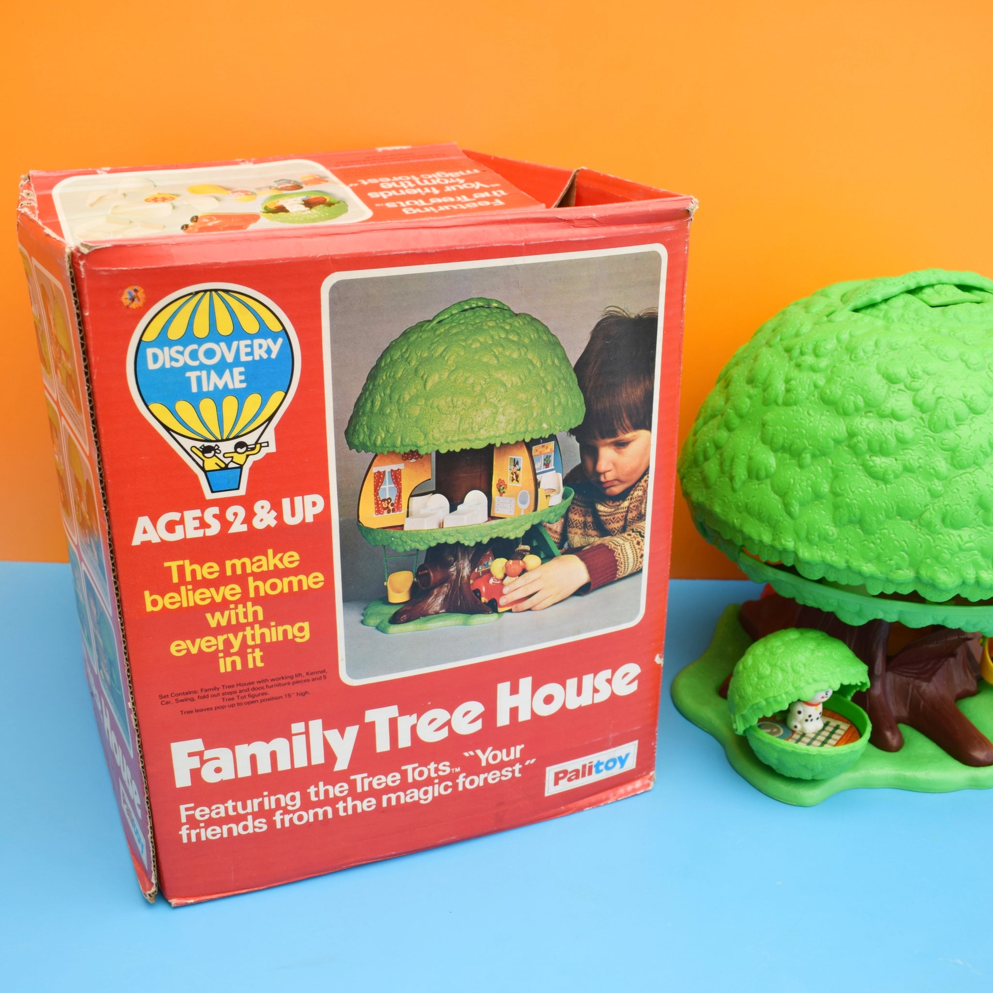 Vintage 1980s Boxed Palitoy Family Tree House – Pineapple Retro