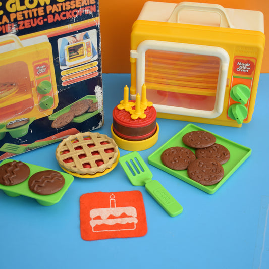 Vintage 1980s CBS Magic Glow Oven- Boxed by Pineapple Retro