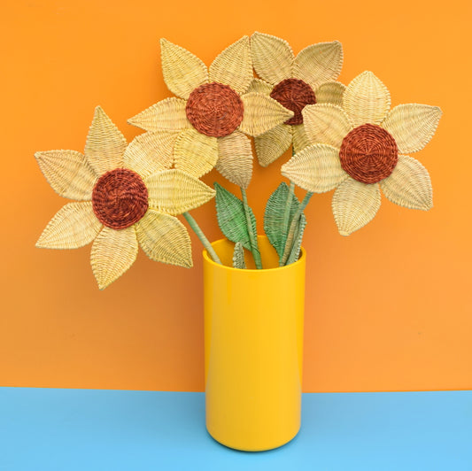 Vintage Sea Grass Bunch Of Gorgeous Flowers - Sunflowers