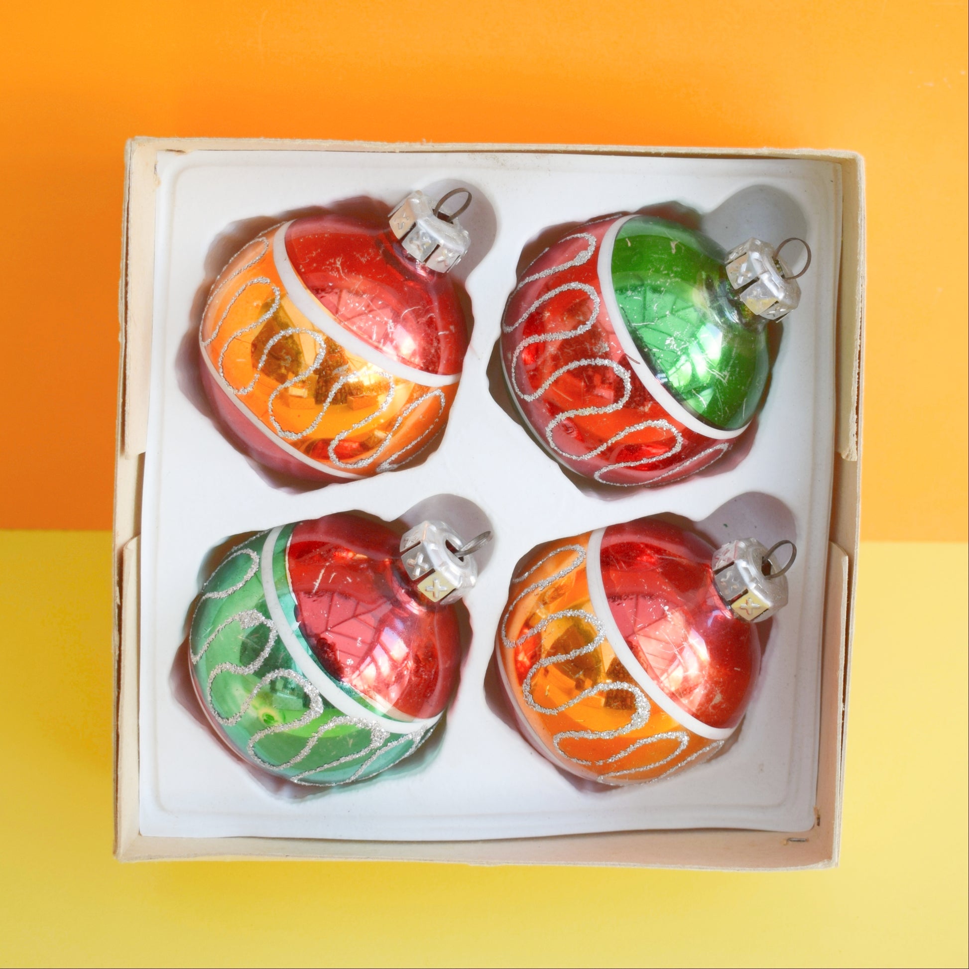 Vintage 1970s Glass Christmas Baubles - Medium x4 . by Pineapple Retro