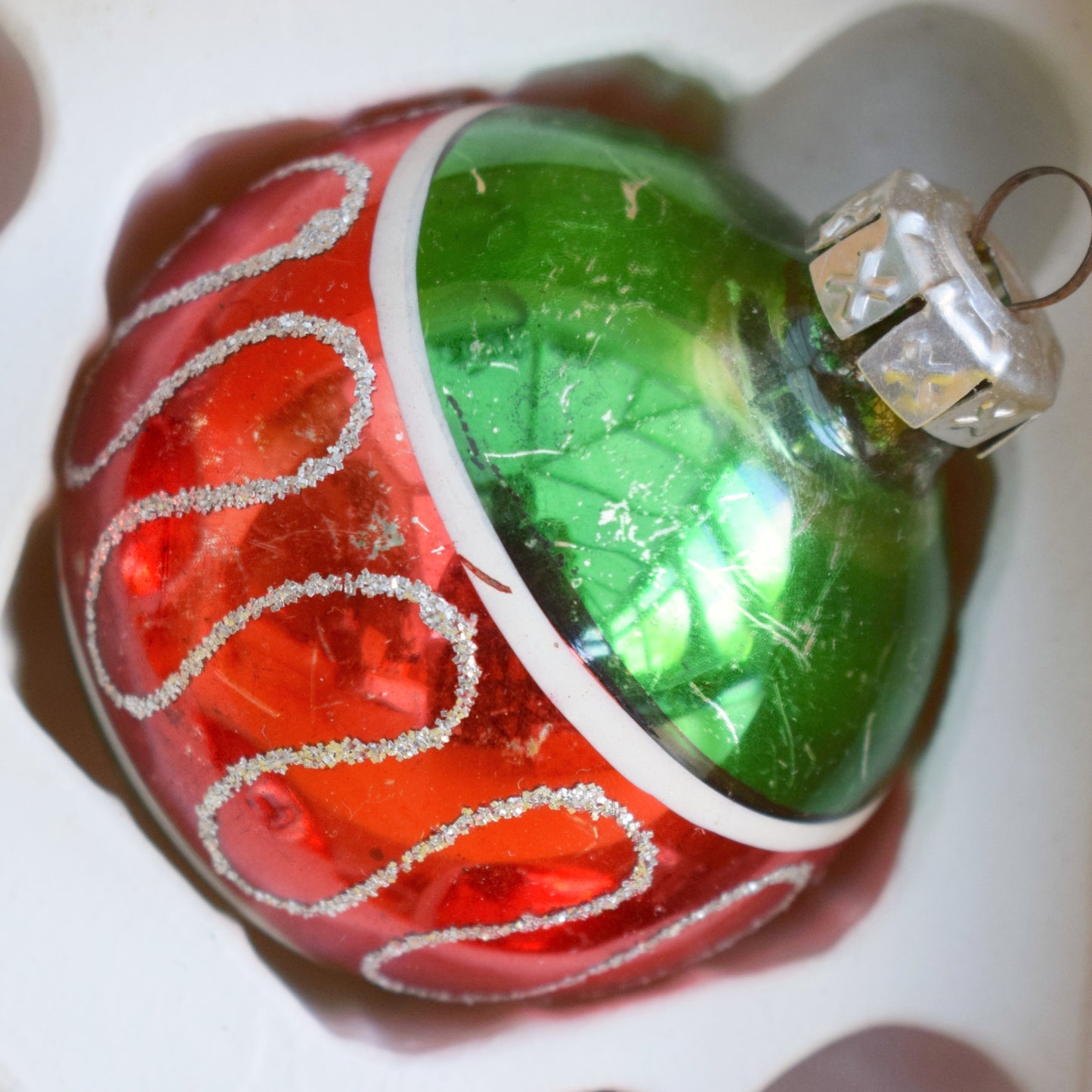 Vintage 1970s Glass Christmas Baubles - Medium x4 . by Pineapple Retro