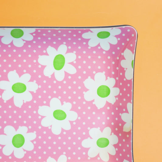 Vintage 1970s Tray - Flower Power - Pink by Vintage