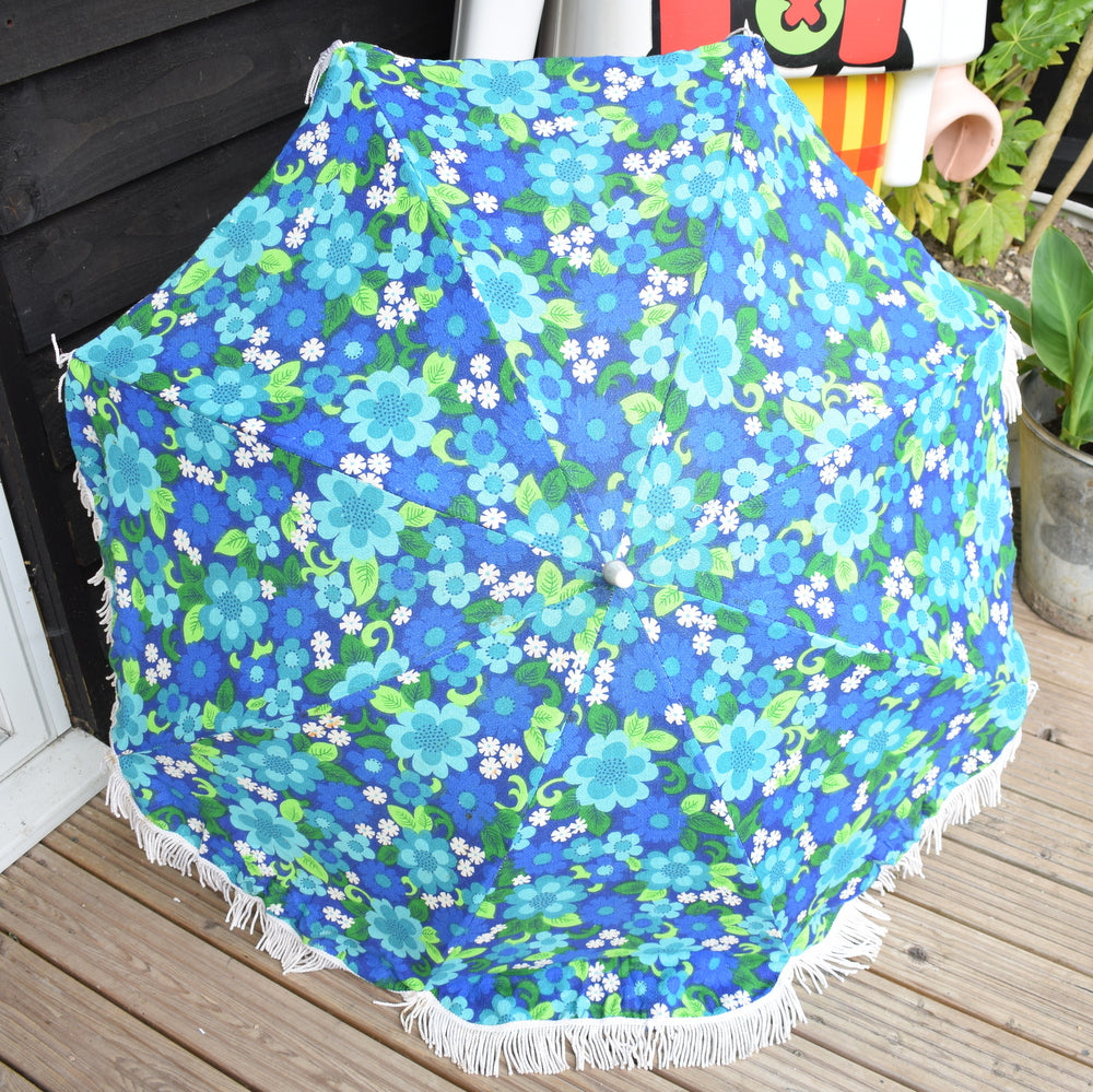 Vintage 1960s Folding Clip On Garden Parasol - Flower Power - Blue