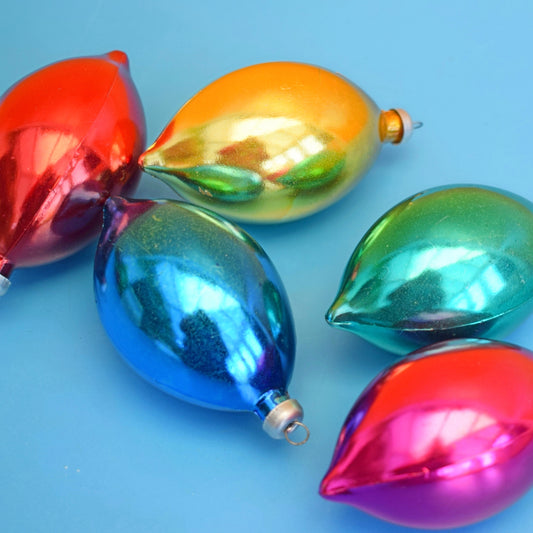 Vintage 1970s Plastic Christmas Baubles x5 Mixed
