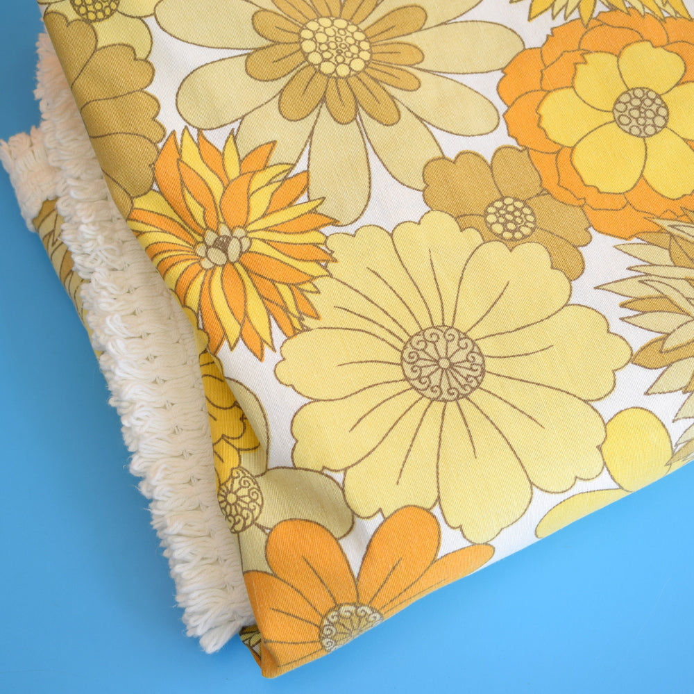 Vintage 1960s Bed Cover - M&S - Flower Power - Yellow