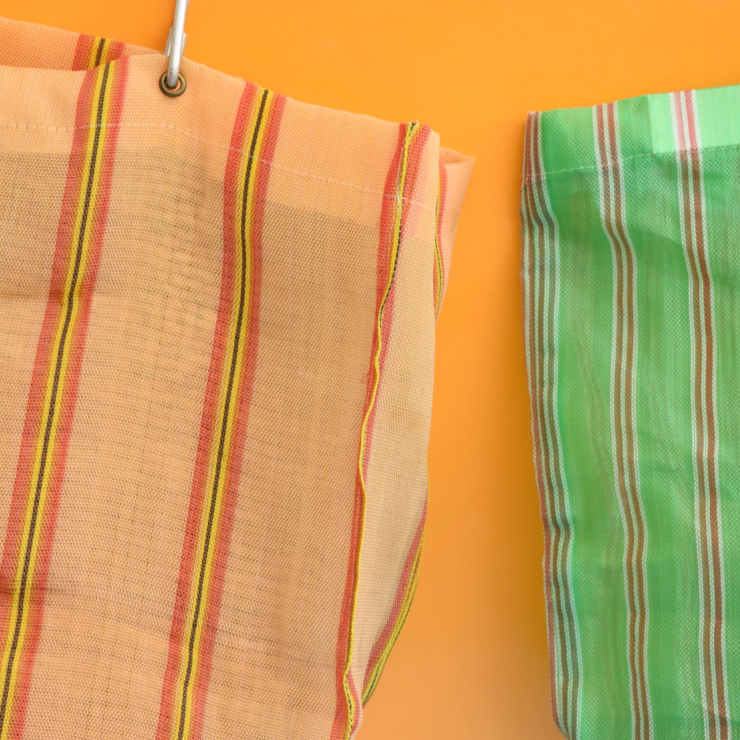 Vintage 1960s Woven Shopping Bags