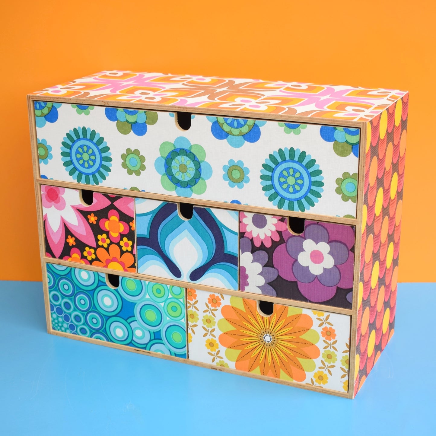 Wooden Unit - Vintage Wallpapers - Patchwork .