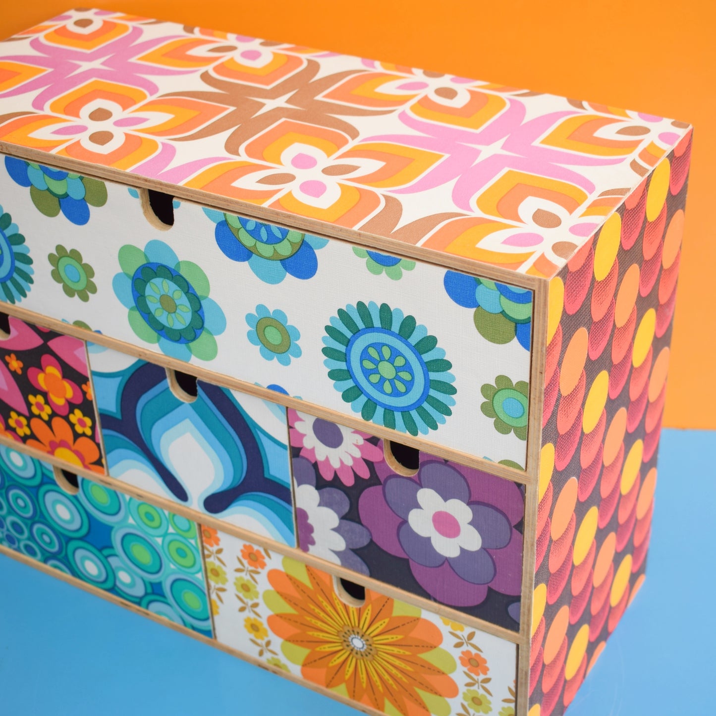 Wooden Unit - Vintage Wallpapers - Patchwork .