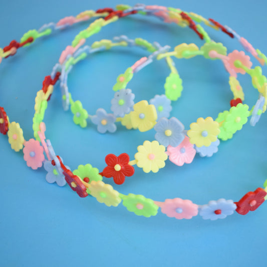 Vintage 1960s Fun Plastic Jewellery - Flower Power by Vintage