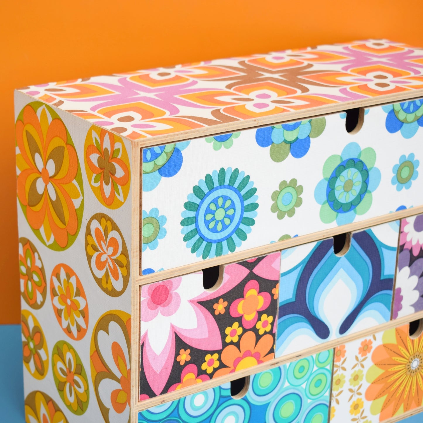 Wooden Unit - Vintage Wallpapers - Patchwork .