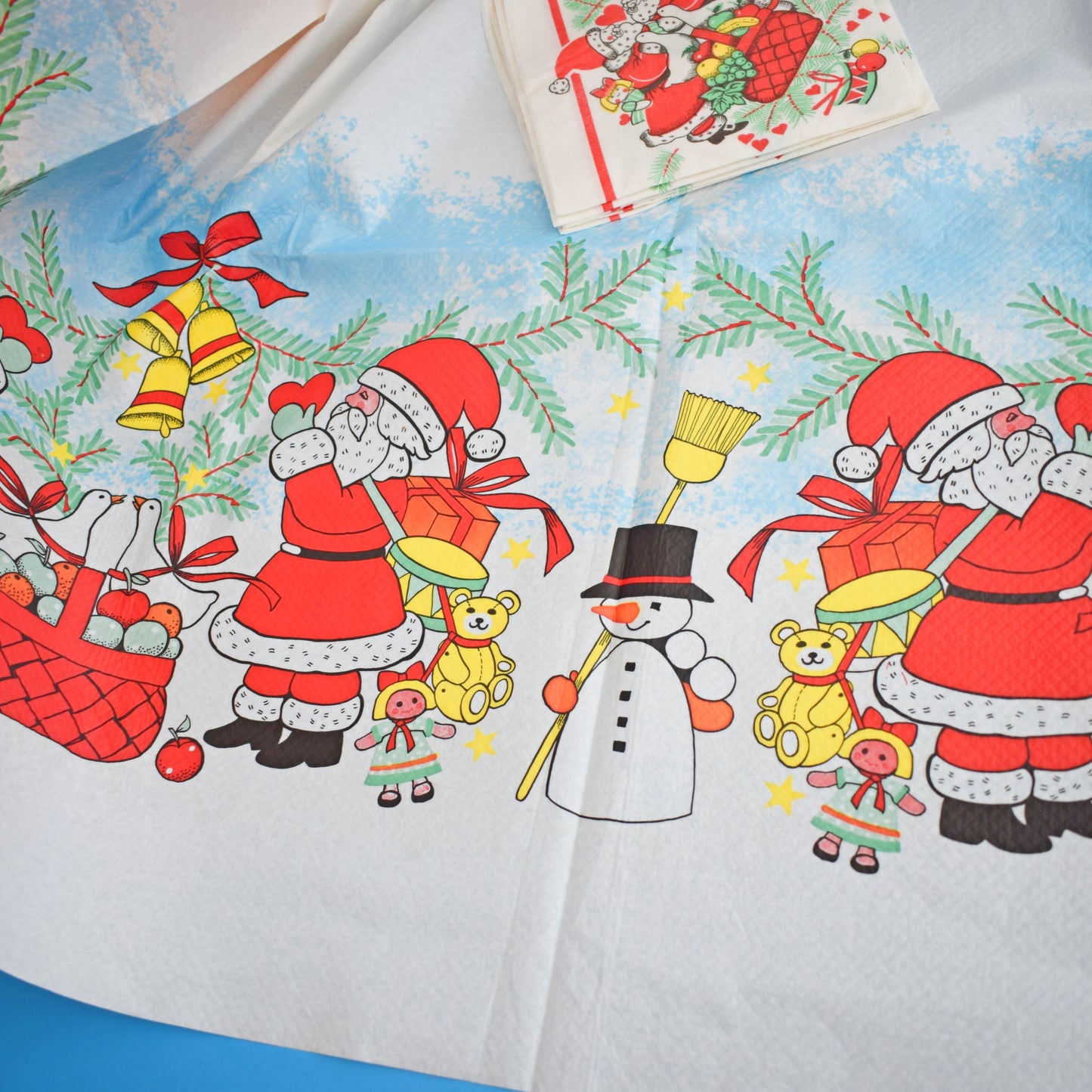 Vintage 1970s Kitsch Christmas Disposable Tablecloth & Napkins
