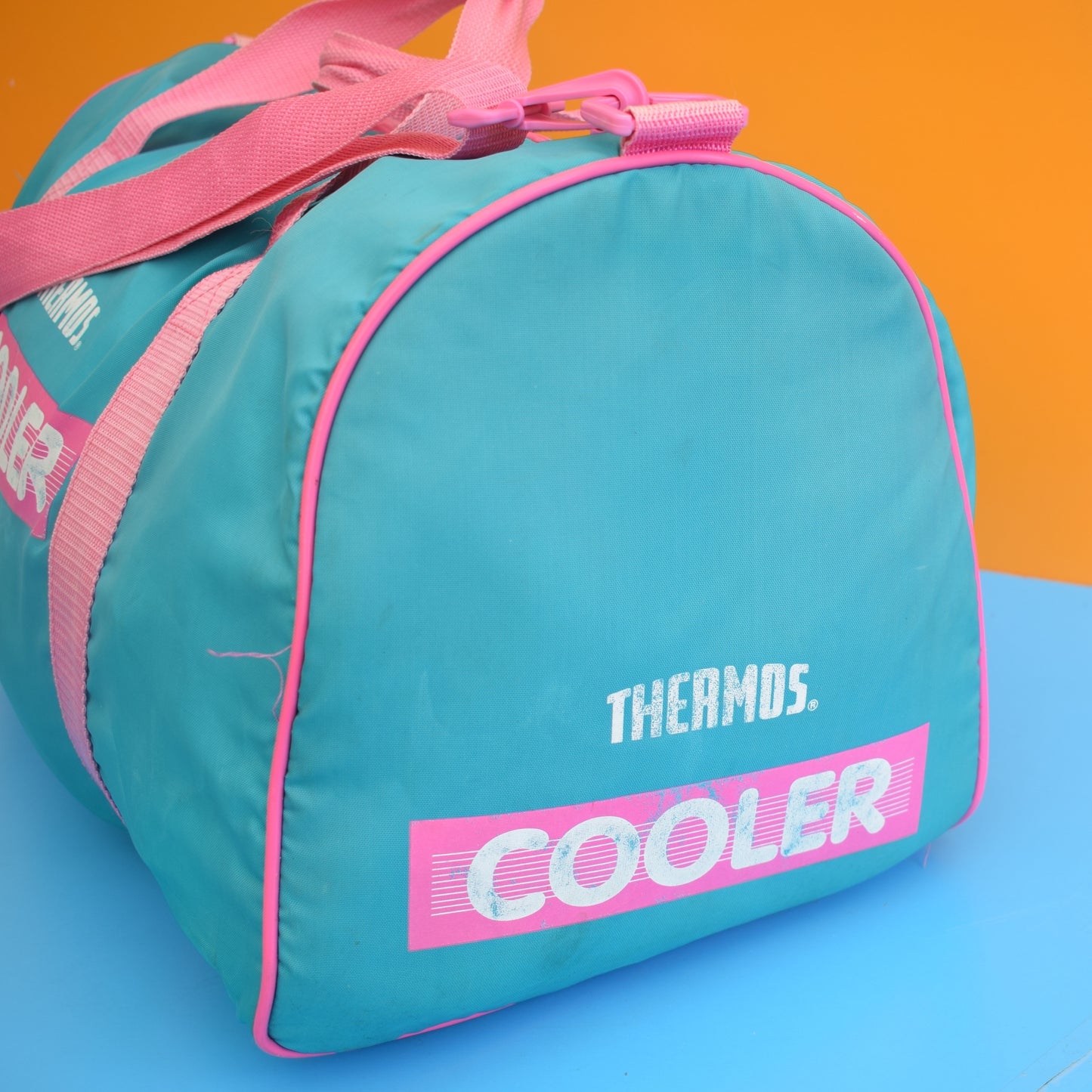 Vintage 1980s Holdall / Cool Bag- Thermos