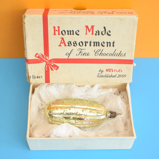 Vintage 1950s Fine Glass Lucky Pickle Decoration - Box