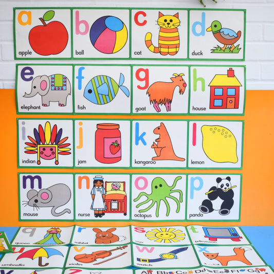 Vintage 1980s ABC Teaching Frieze - Ladybird - Lynn Grundy by Vintage